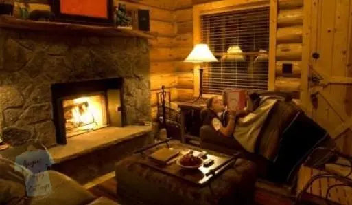 Cozy Cabin Angie's Crafty Cottage