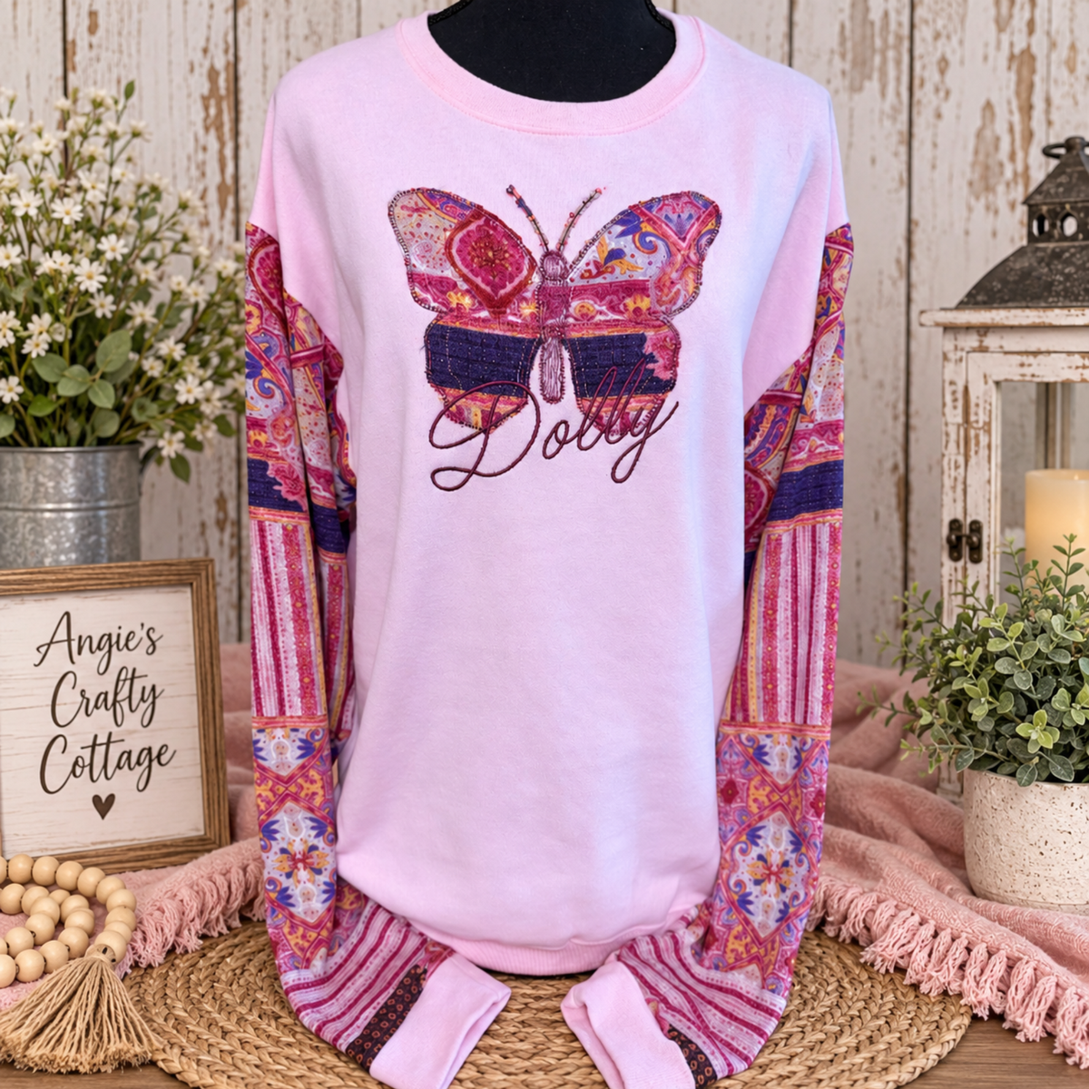🦋 One-of-a-Kind Dolly Inspired Sweatshirt – Size Medium